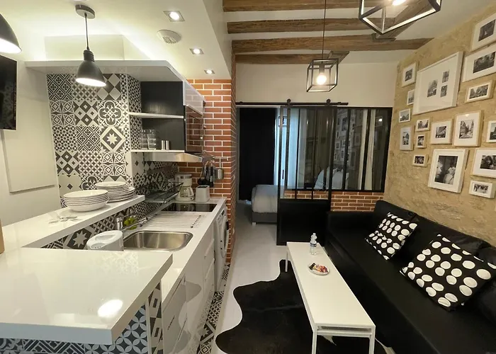 Appartement Aix, Neuf Tout Equipe