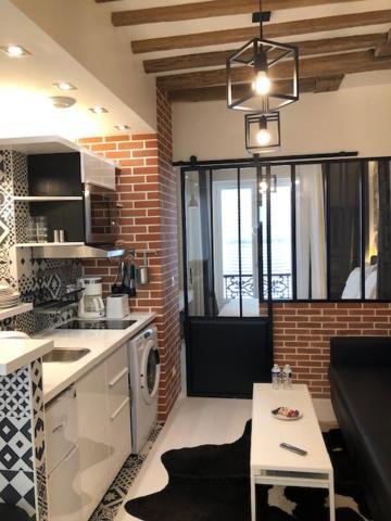Apartment Aix, Neuf Equipe Paris