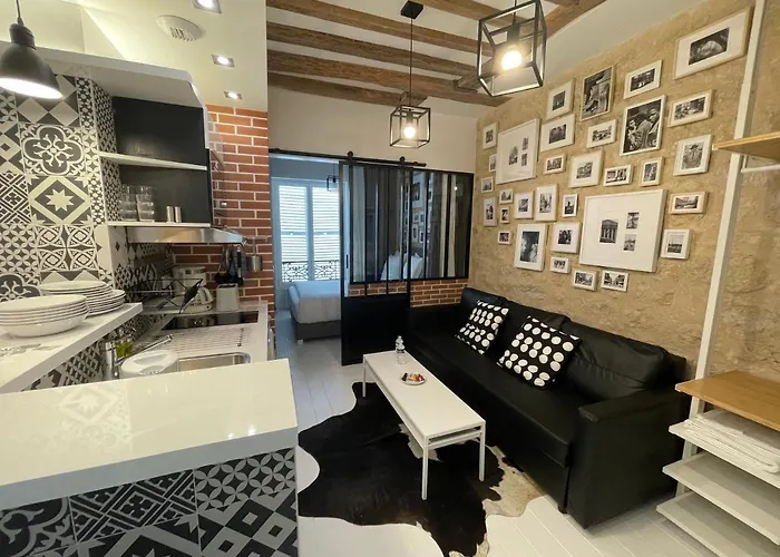 Appartement Aix, Neuf Tout Equipe