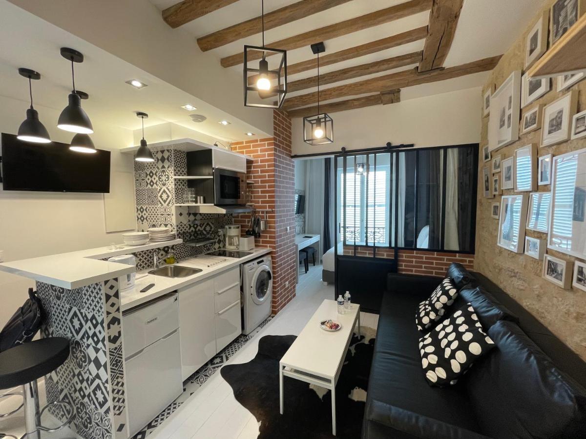 Apartment Aix, Neuf Equipe Paris